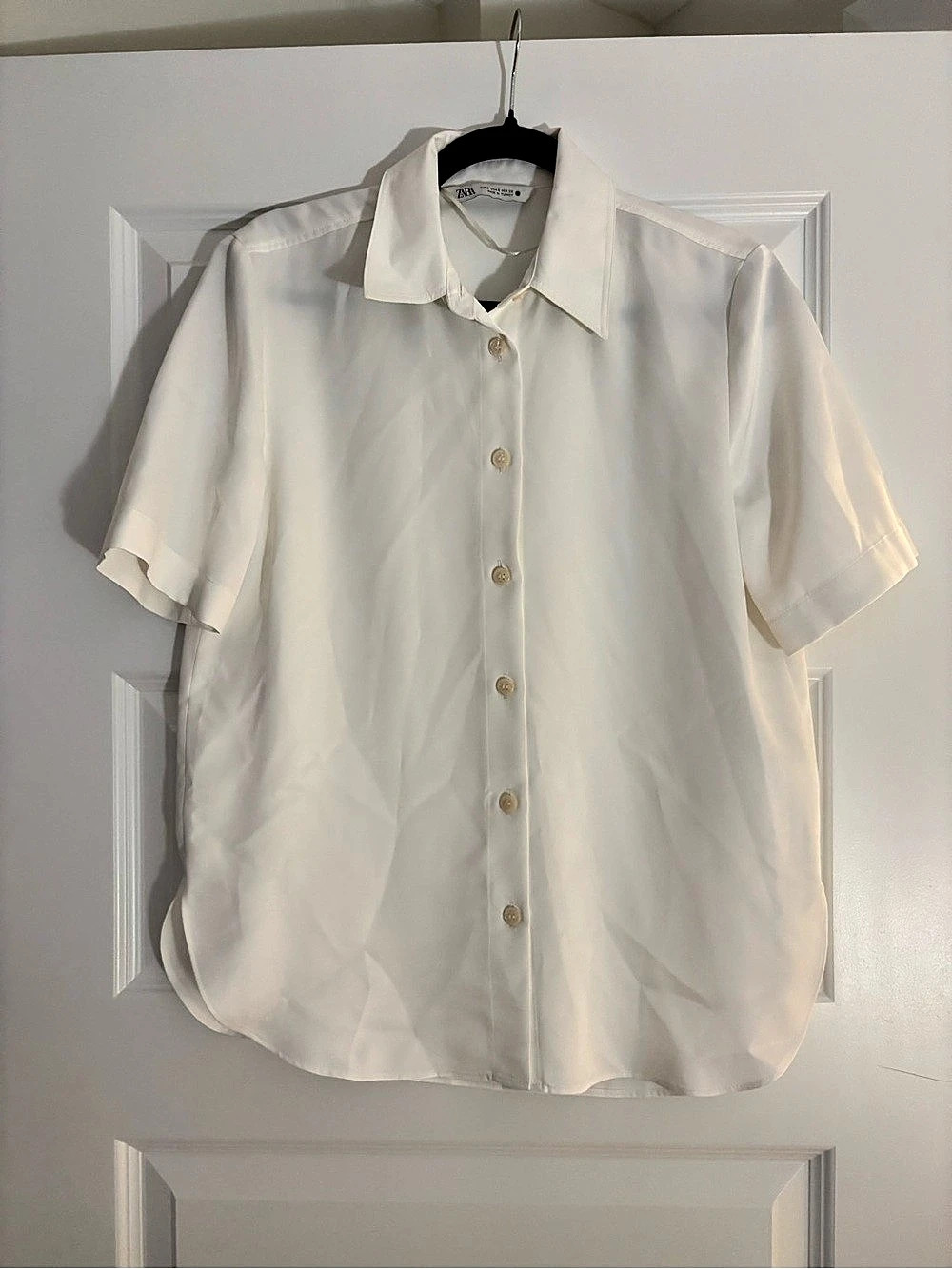 Zara White Button Down Shirt Size Medium